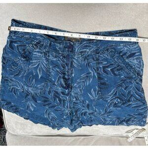 Tommy Bahama 100% Linen Dark Blue Leaf Design Women's Shorts Sz 12 Casual Beach